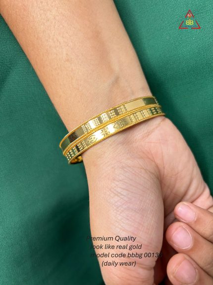 3D fancy bangle (2 piece)