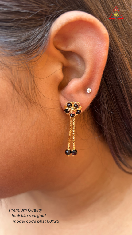 black crystal fancy stud